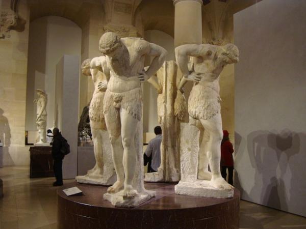 19474410 satyres en atlante rome louvre 2 1517563708 650 8c3193bb0a 1518004716