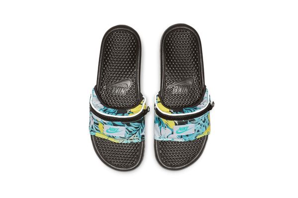 Nike tung ra siêu phẩm 'dép Slides kèm túi', dân tình ngán ngẩm 'có khác gì dép đi nhà tắm không?!'