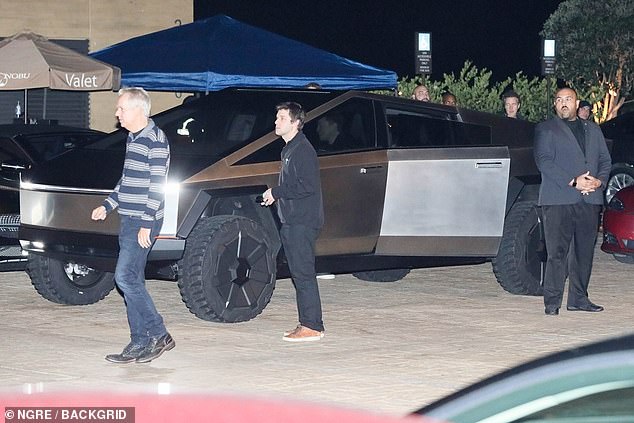 Valets left the truck parked in the front of the restaurant, allowing passersby to gawk at it while Musk enjoyed his dinner