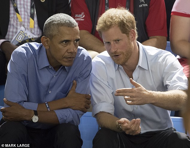 Prince Harry watches the Wheelchair Basketball finals with Barack Obama at the Invictus Games 2017 in Canada